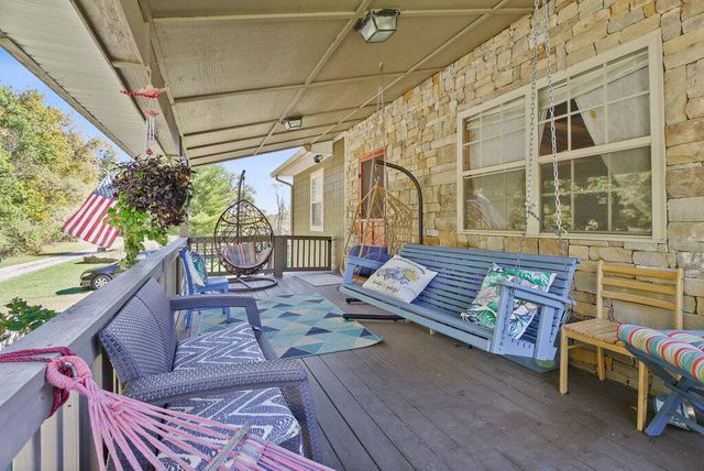 318 Snow Falls Lane, Dayton, TN 37321