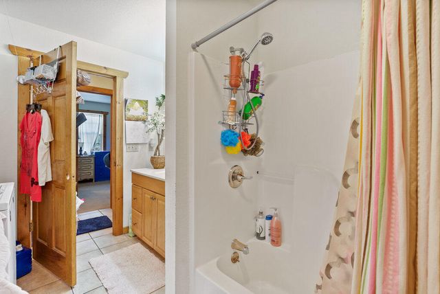 318 Snow Falls Lane, Dayton, TN 37321