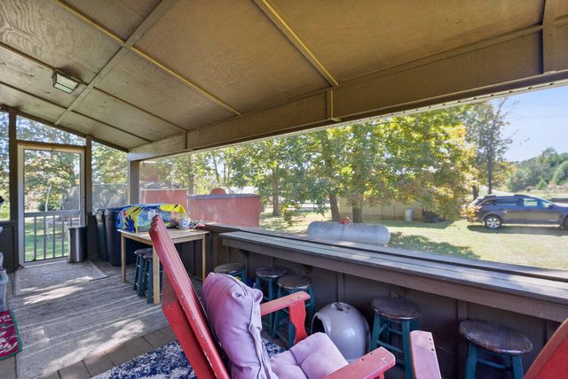 318 Snow Falls Lane, Dayton, TN 37321