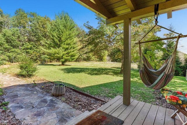 318 Snow Falls Lane, Dayton, TN 37321