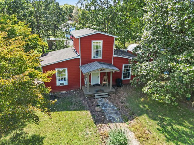 318 Snow Falls Lane, Dayton, TN 37321