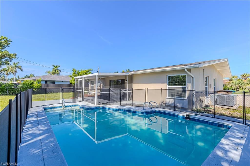 4009 9th CT, CAPE CORAL, FL 33904 — photo 2