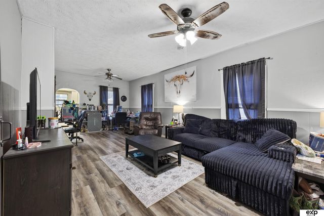 6733 Platte Avenue, Lincoln, NE 68507
