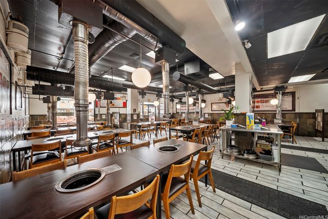 45-934 Kamehameha Highway 1A2, Kaneohe, HI 96744