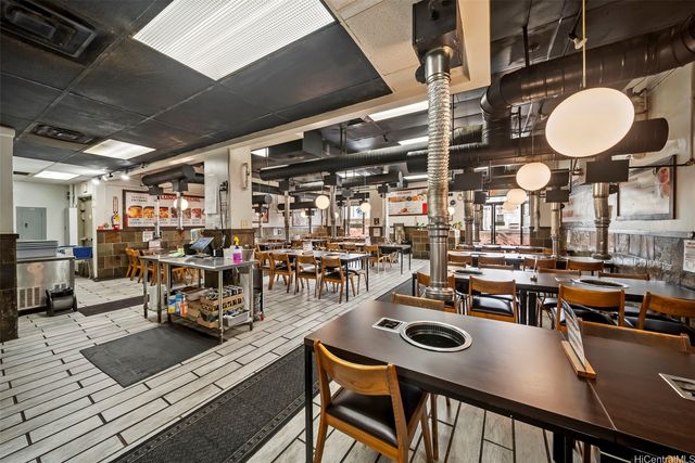 45-934 Kamehameha Highway 1A2, Kaneohe, HI 96744