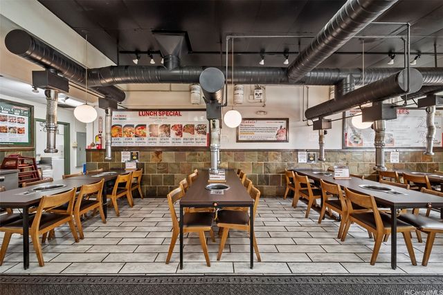 45-934 Kamehameha Highway 1A2, Kaneohe, HI 96744