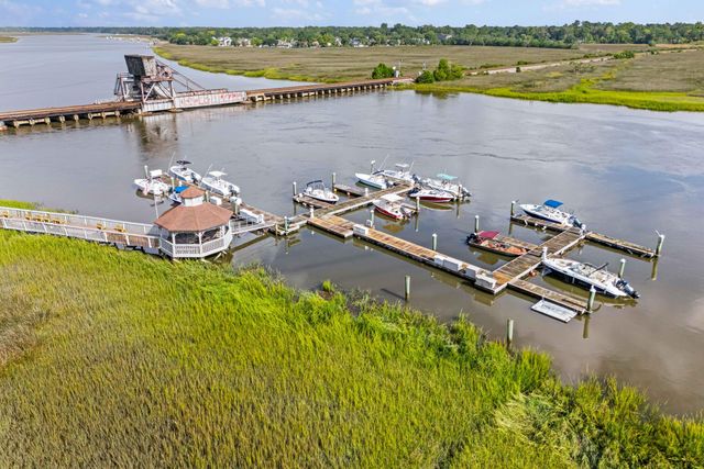 2333 Tall Sail Drive G 607, Charleston, SC 29414