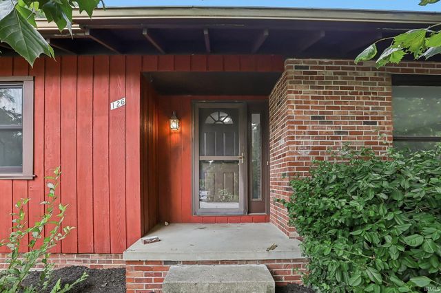 126 Pathway Lane, West Lafayette, IN 47906
