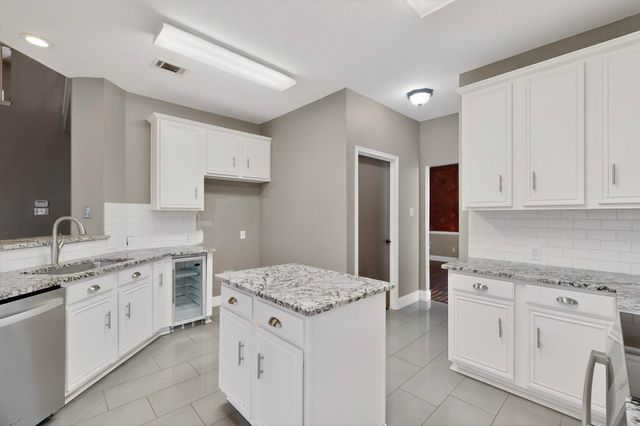 1841 Grand Canyon Drive, Lewisville, TX 75077