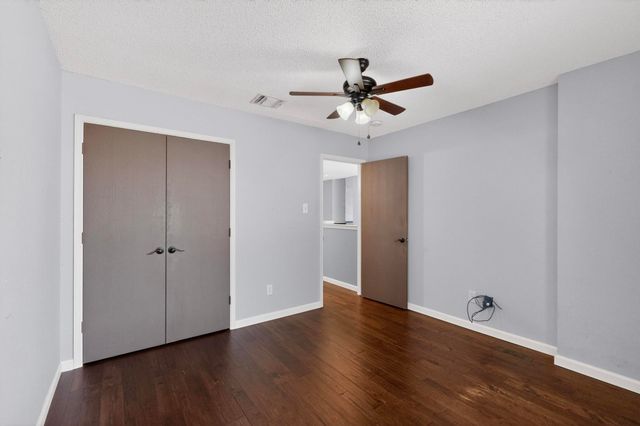 1841 Grand Canyon Drive, Lewisville, TX 75077