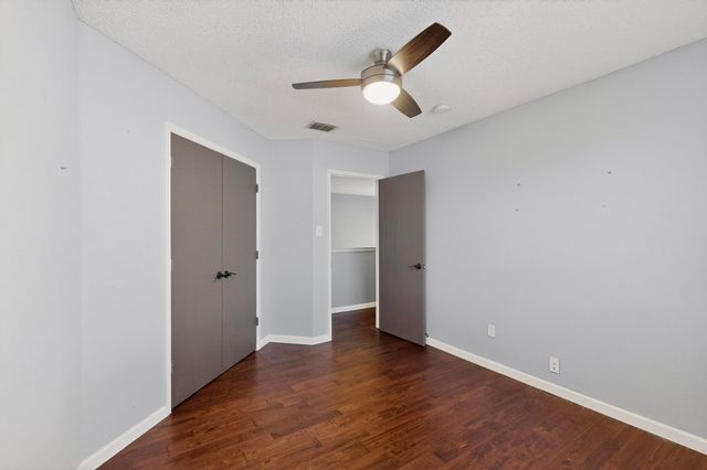 1841 Grand Canyon Drive, Lewisville, TX 75077