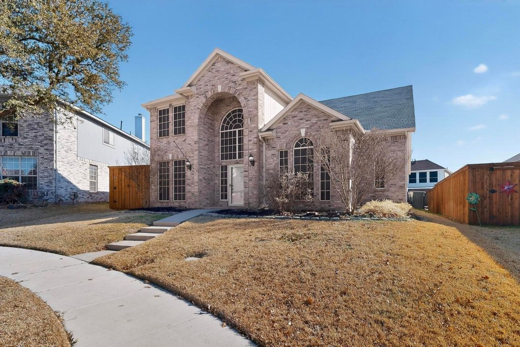 1841 Grand Canyon Drive, Lewisville, TX 75077