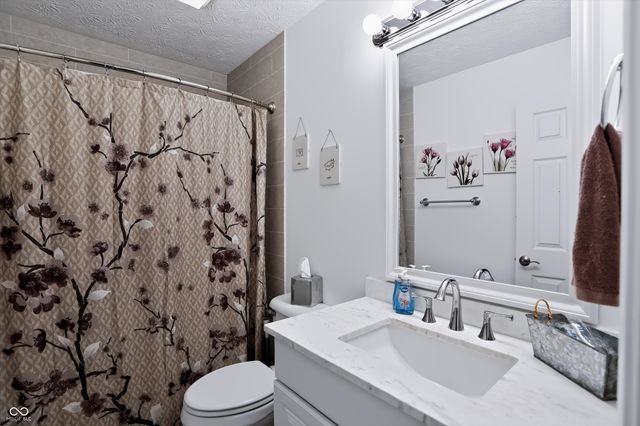 4844 Quail Ridge, Indianapolis, IN 46254