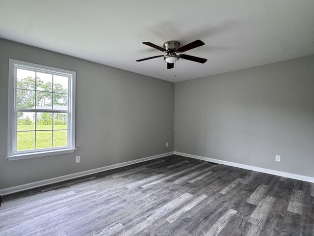132 Sundance Dr, Lawrenceburg, TN 38464