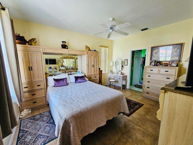 1023 NW TUSCANY Drive, Port St. Lucie, Port St Lucie, FL 34986