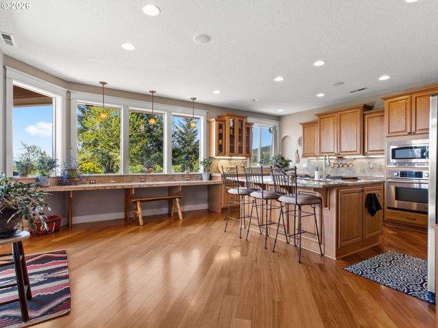 223 Southern Cross Ln, Woodland, WA 98674