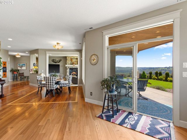 223 Southern Cross Ln, Woodland, WA 98674