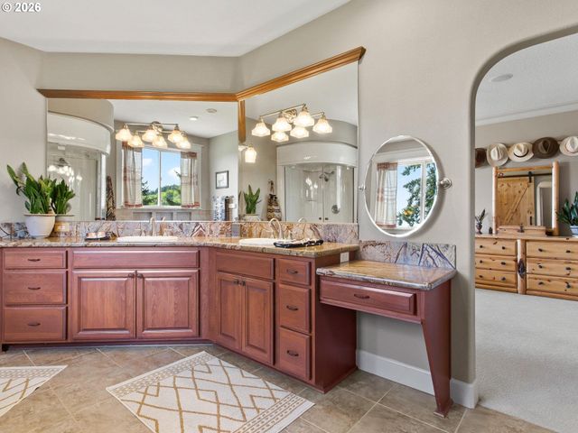 223 Southern Cross Ln, Woodland, WA 98674