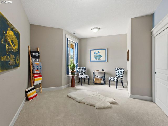 223 Southern Cross Ln, Woodland, WA 98674