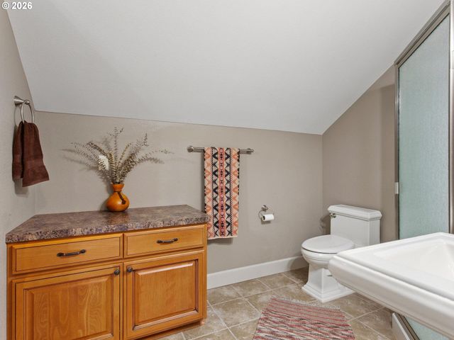 223 Southern Cross Ln, Woodland, WA 98674