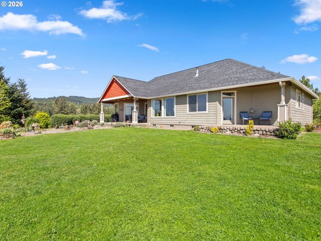 223 Southern Cross Ln, Woodland, WA 98674