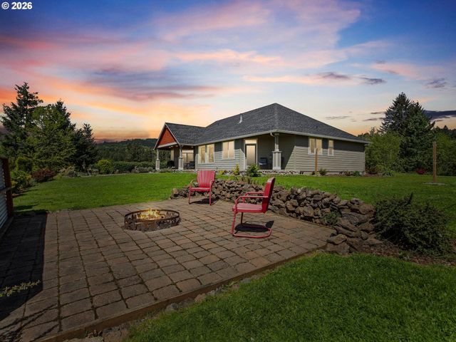 223 Southern Cross Ln, Woodland, WA 98674