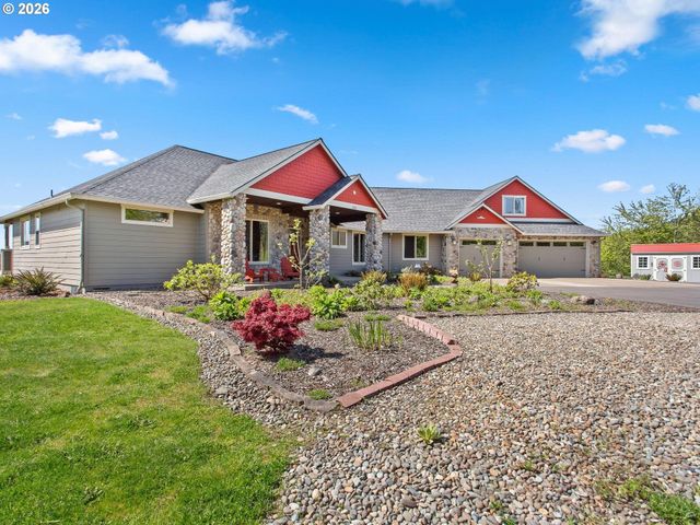 223 Southern Cross Ln, Woodland, WA 98674