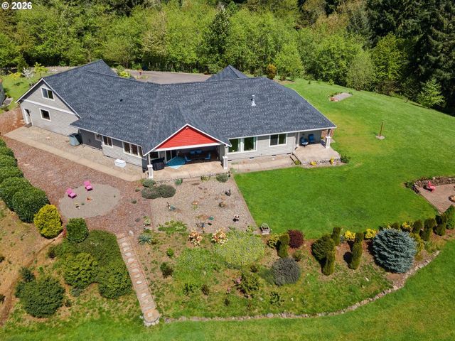 223 Southern Cross Ln, Woodland, WA 98674