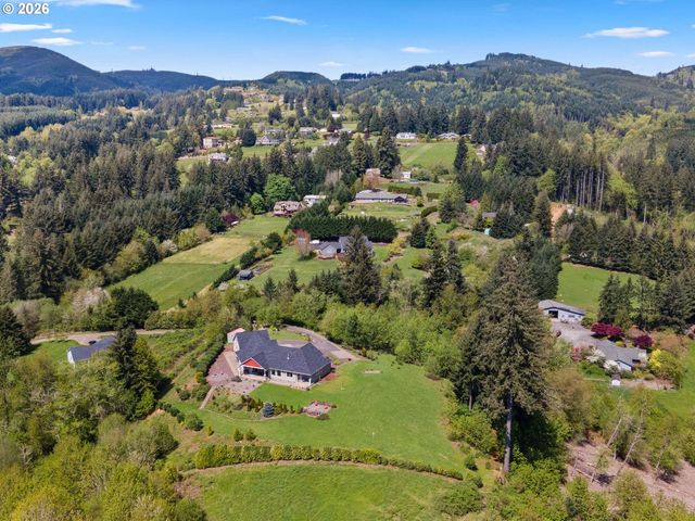 223 Southern Cross Ln, Woodland, WA 98674