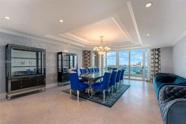 5025 Collins Ave PH-1, Miami Beach, FL 33140