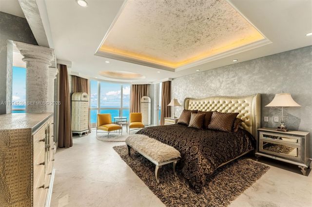 5025 Collins Ave PH-1, Miami Beach, FL 33140