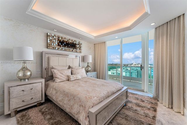 5025 Collins Ave PH-1, Miami Beach, FL 33140