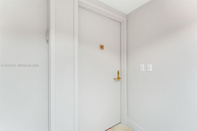 5025 Collins Ave PH-1, Miami Beach, FL 33140
