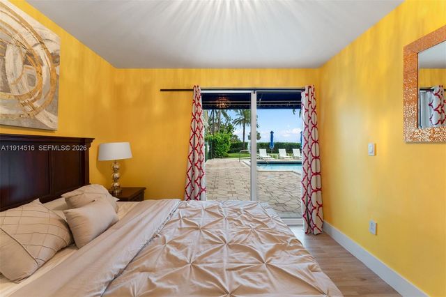 5025 Collins Ave PH-1, Miami Beach, FL 33140