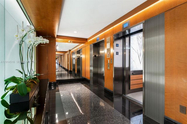 5025 Collins Ave PH-1, Miami Beach, FL 33140