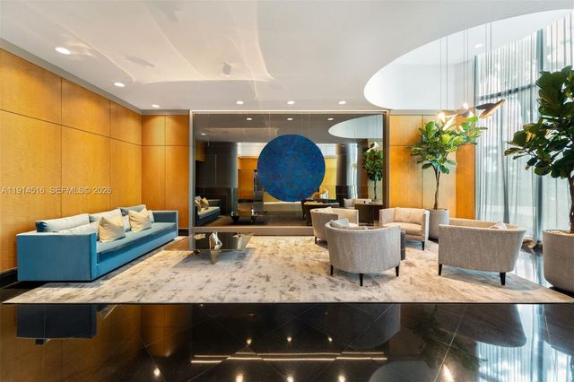 5025 Collins Ave PH-1, Miami Beach, FL 33140