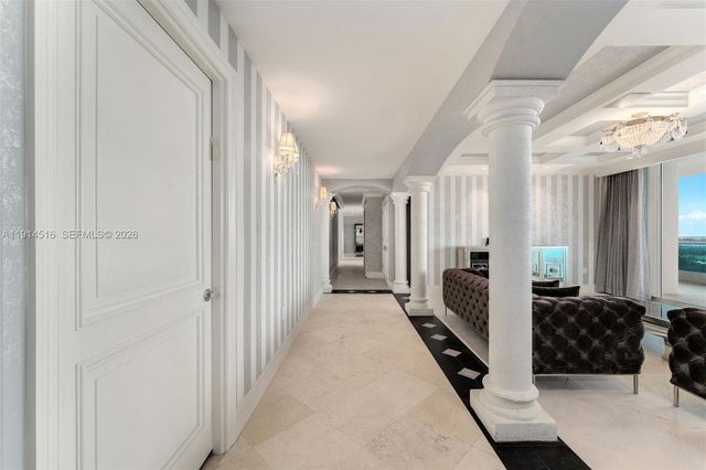 5025 Collins Ave PH-1, Miami Beach, FL 33140