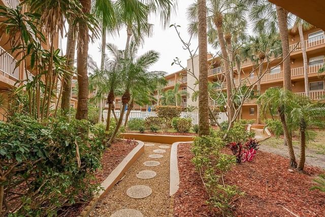 12760 INDIAN ROCKS ROAD 1017, Largo, FL 33774