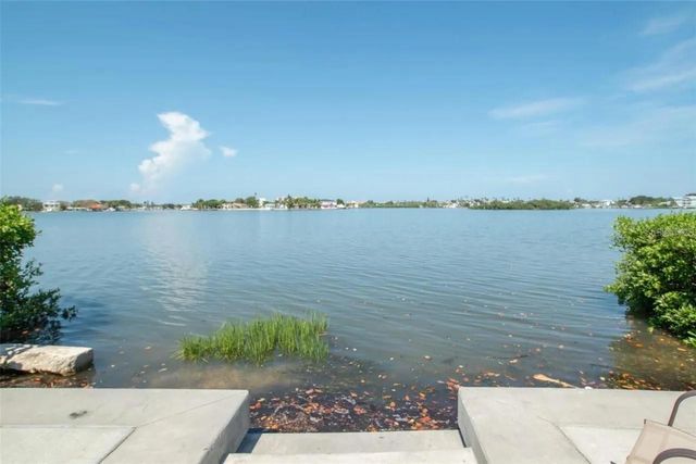 12760 INDIAN ROCKS ROAD 1017, Largo, FL 33774