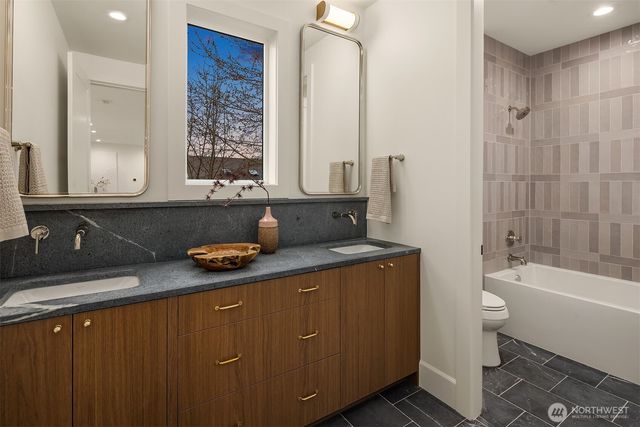 4430 334th Place SE, Fall City, WA 98024