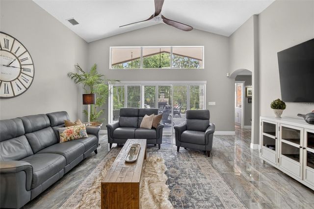 16525 BRIDGEWALK DRIVE, Lithia, FL 33547