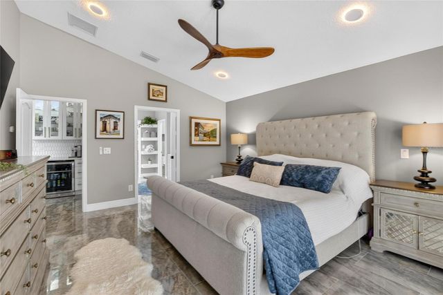 16525 BRIDGEWALK DRIVE, Lithia, FL 33547