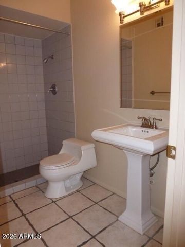 1032 E Michelle Drive, Phoenix, AZ 85022