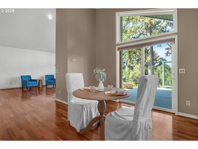 2998 PINE Ct, Gearhart, OR 97138