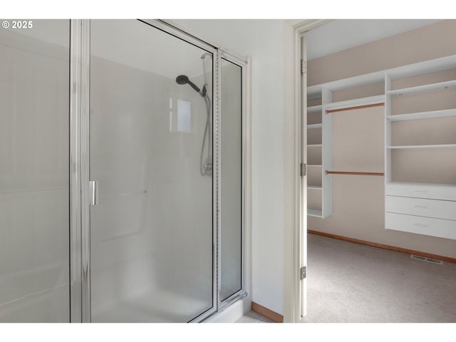 2998 PINE Ct, Gearhart, OR 97138