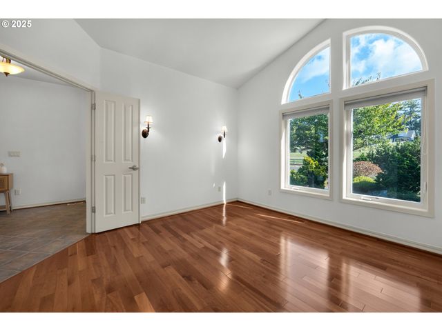 2998 PINE Ct, Gearhart, OR 97138