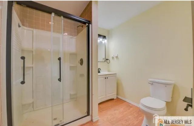 607 Almons Avenue, Woodbridge Proper, NJ 07095
