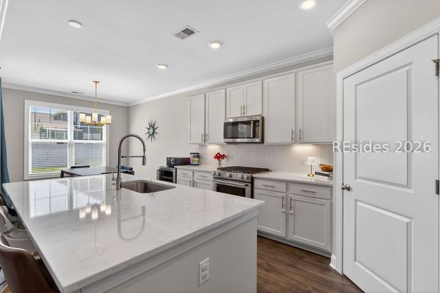600 Hulston Landing Rd, Okatie, SC 29909