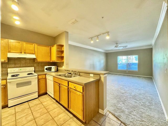 4207 S DALE MABRY HIGHWAY 5108, Tampa, FL 33611