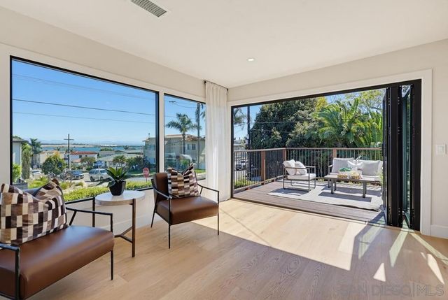 350 San Elijo, San Diego, CA 92106